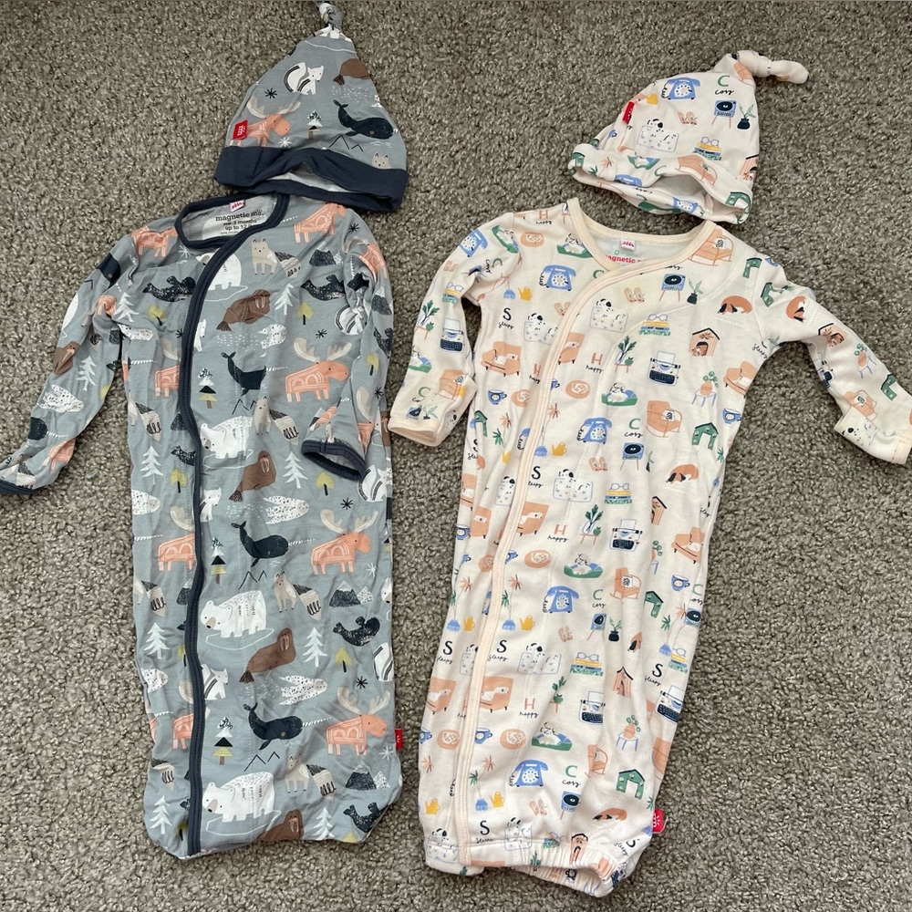 Magnetic Me Gowns